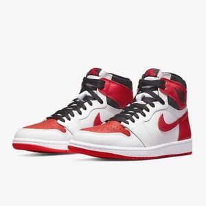 Air Jordan 1 Retro High OG Heritage- White/Black/University Red